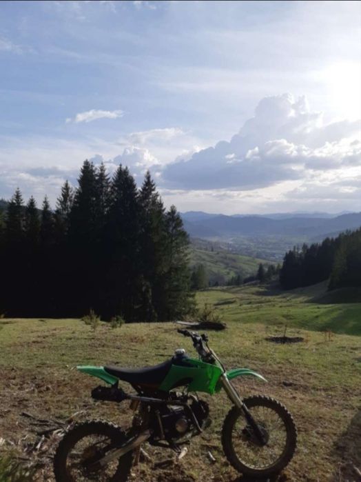 Vând kxd 125 4t preț 2200 neg