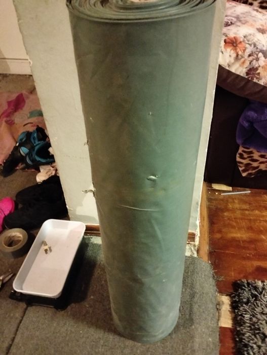 Folie semi transparentă