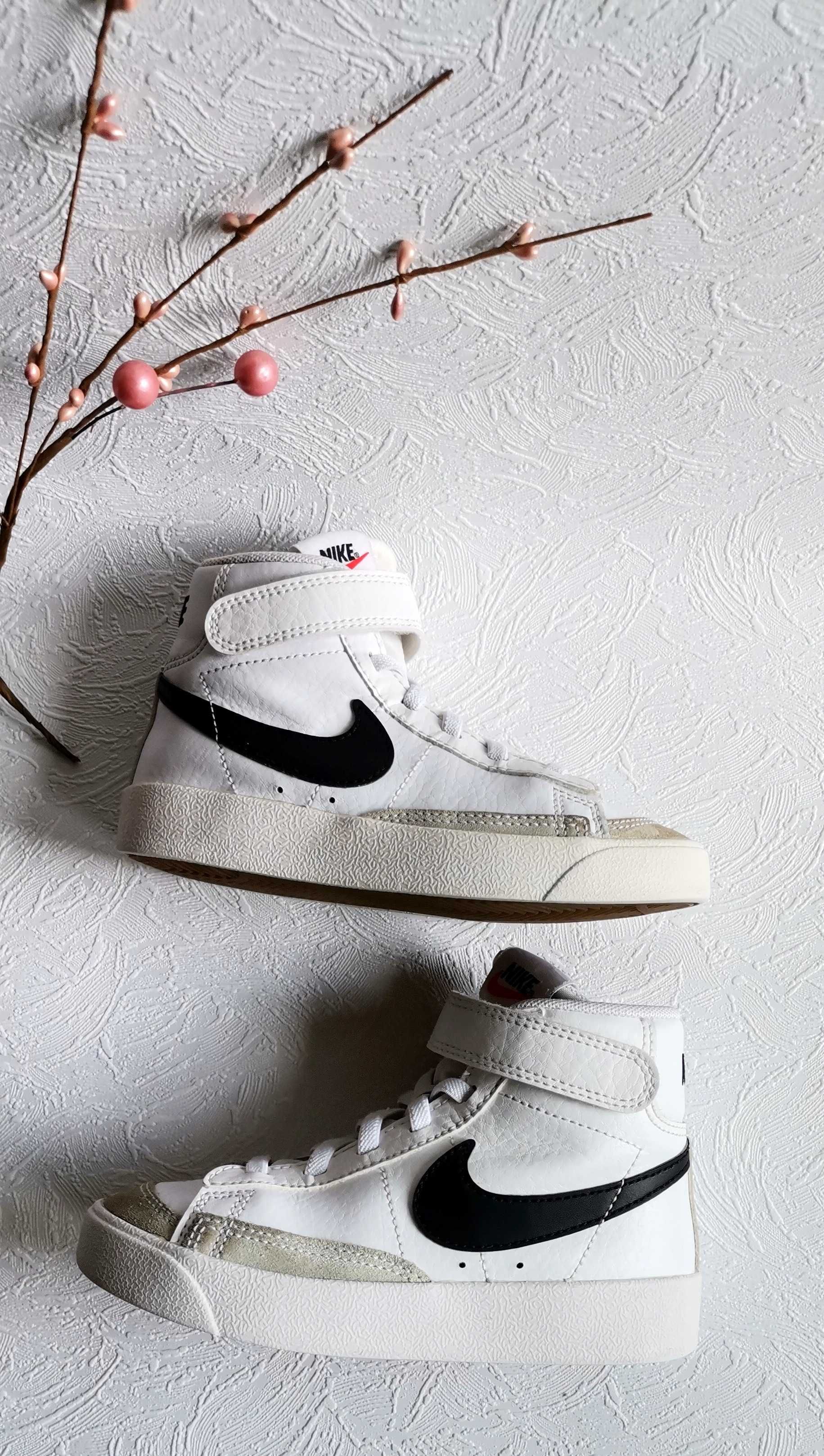 Adidasi ghete baieti NIKE Blazer Mid 77 mar 27,5 int 17cm piele albi