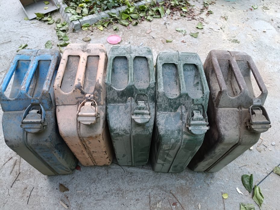 Продам канистры под ГСМ