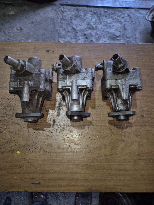 Насос Гура 2.6 2.8 Ауди 100 с4 , а6 с4