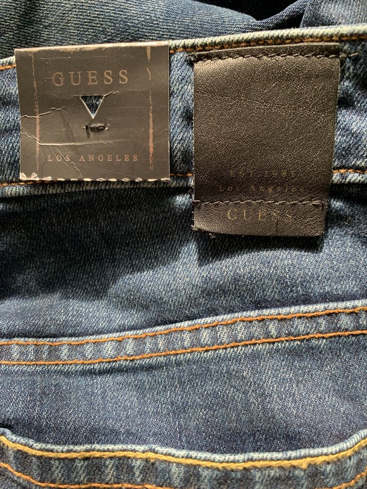 Blugi Guess noi  originali