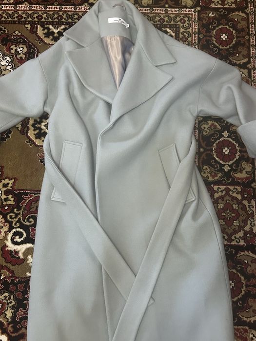 Пальто в голубом цвете, пальто пиджак, пуховик