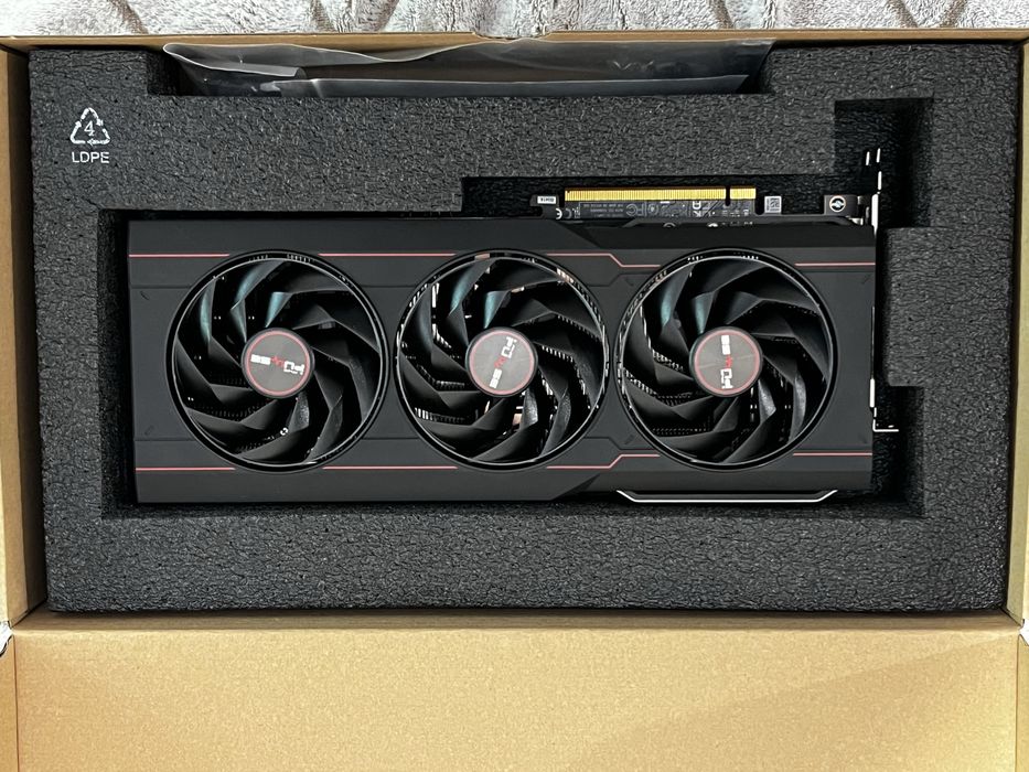 Vand placa video RX 7900 XT