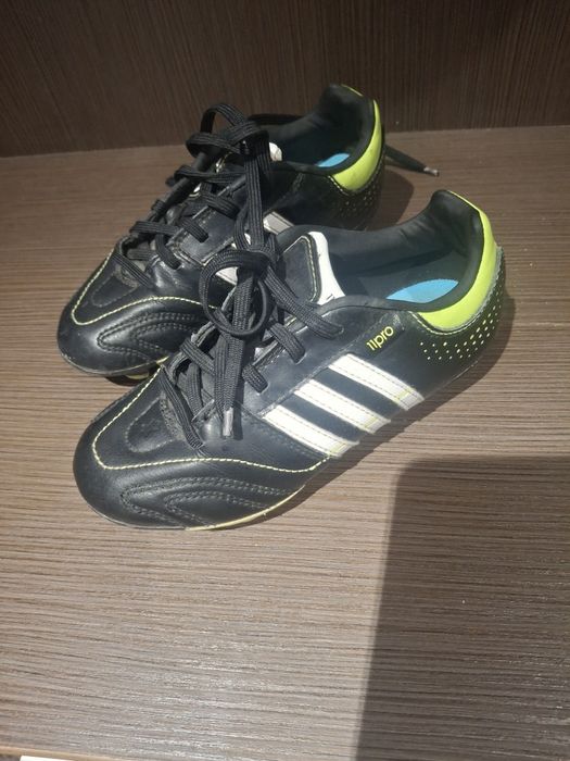 Бутонки Адидас Adidas