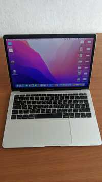 Продам macbook air 2019г