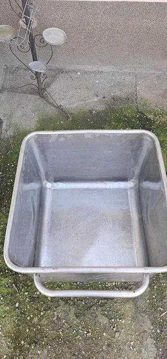 Cărucior tip container/vas/cuva din inox 2 buc