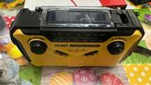 Aparat radio cu dinam manivela panou solar nou
