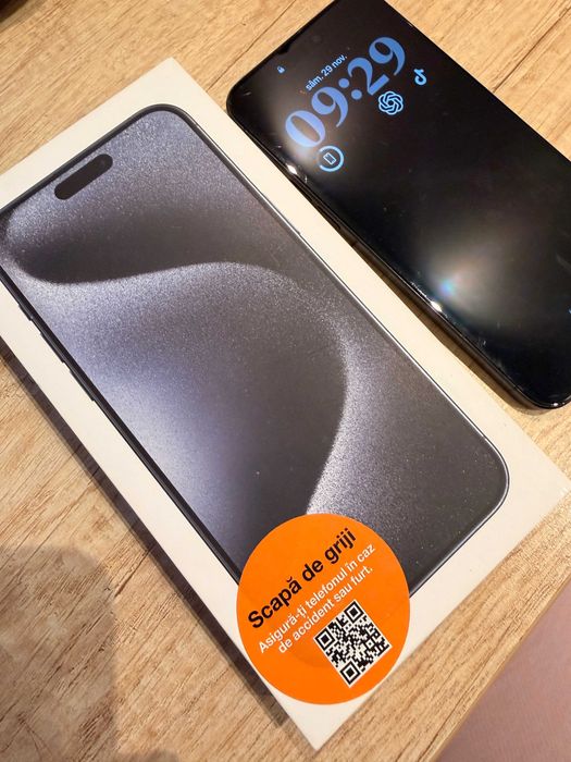 Iphone 15 Pro Max Blue Titanium 256 GB  - Baterie 92% - Pachet complet