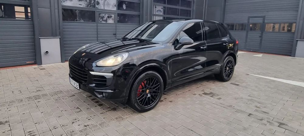 Porsche Cayenne Porsche Cayenne Platinum Edition