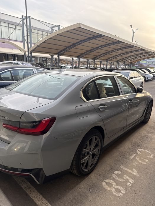 BMW i3 35L yili 2025 qora va narda grey bor