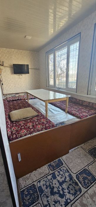 Chilonzor arnasoy kocha 4 xona pul zarur sotayapman