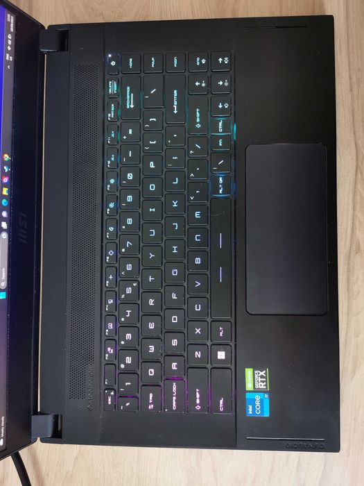 Лаптоп MSI GS66 Stealth, RTX 3080, 32 RAM, Intel Core i7-11800H