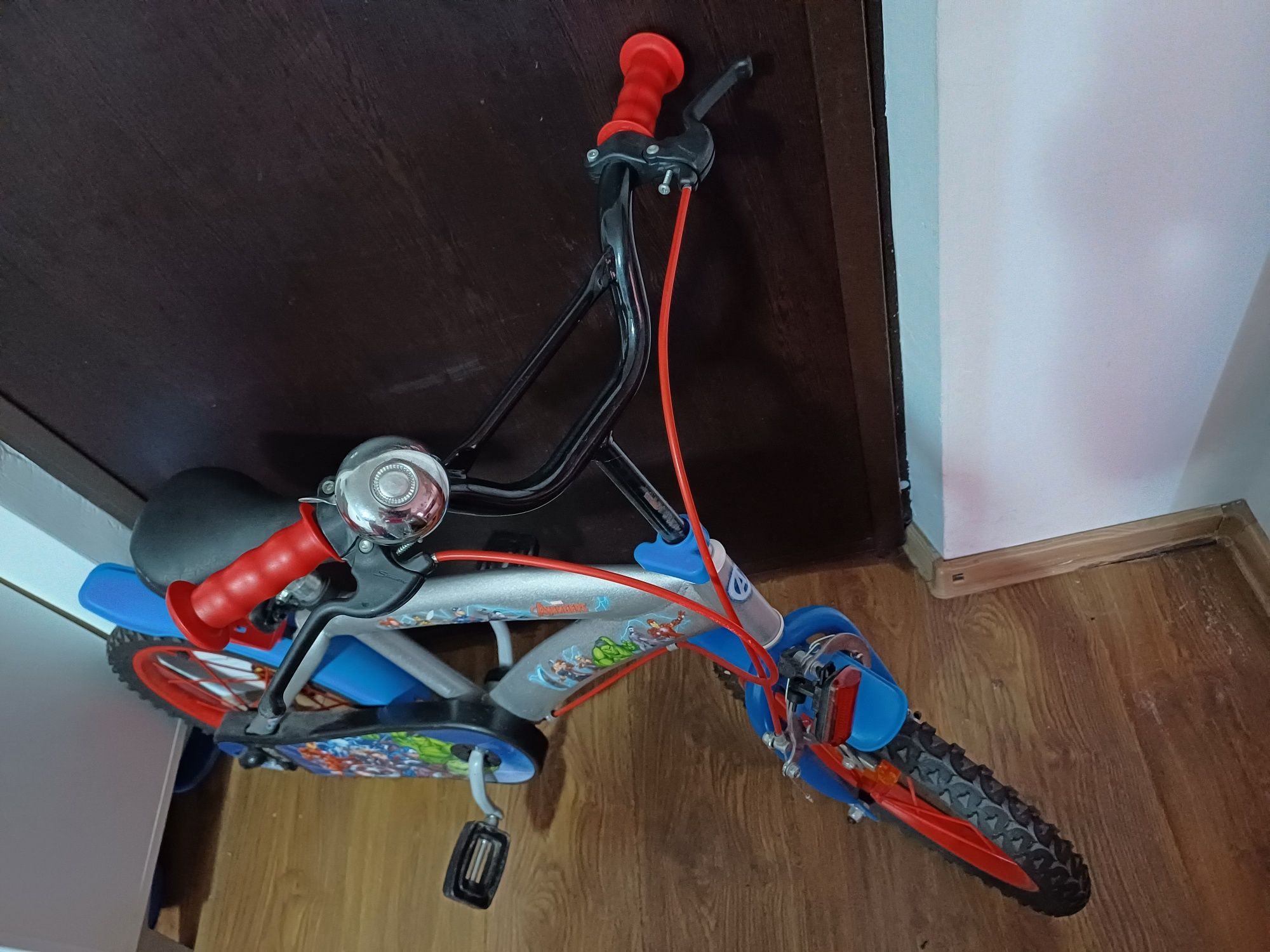 Bicicleta copii 4- 7 ani