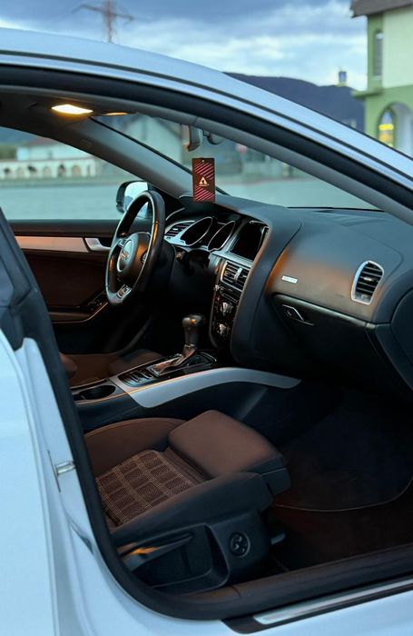 Audi A5 an 2013 motor 2000 tdi 177cp