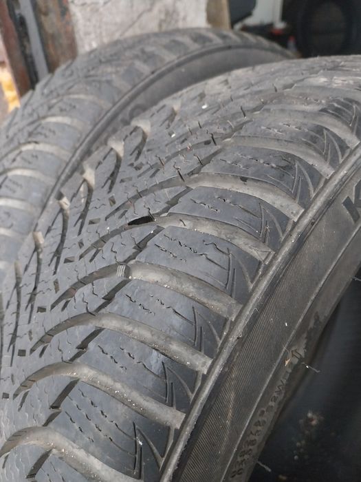 Зимни гуми 225 45 17 Good,year  и Continental и 175 50 15 Kumho