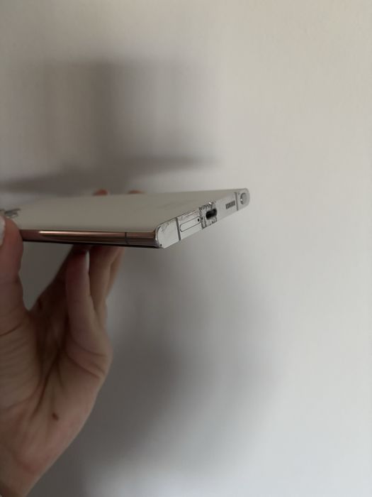 Telefon S22 ultra 256 gb
