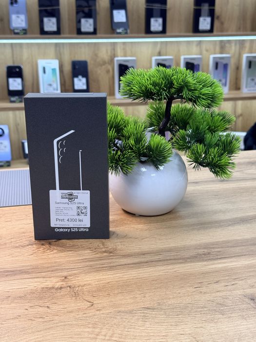 Samsung S25 Ultra Nou - 256gb Titanium Grey  - Garantie 24 luni