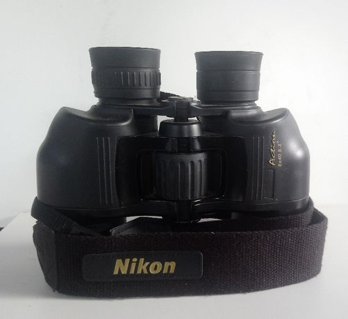 Binoclu Action 8X40 Nikon