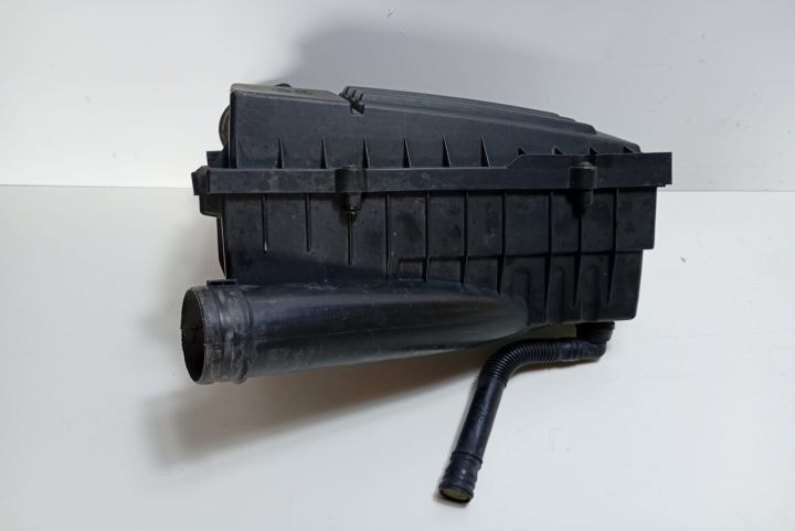 Carcasa filtru aer 1K0129620F Seat Leon a 2-a generatie 1P seria