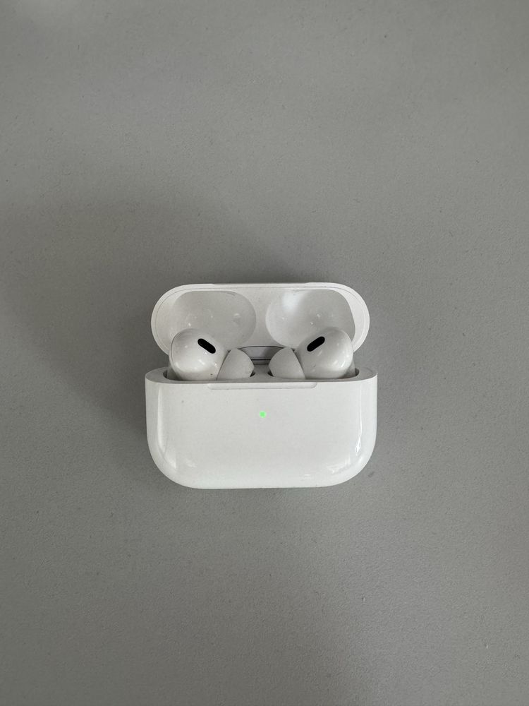 AirPods Pro 2, Type-C