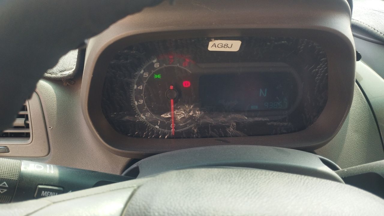 Mashina holati yaxshi minishga tayyor 92000 km yurgan