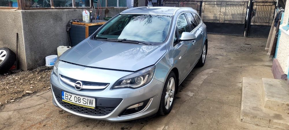 Opel Astra Cumparata din reprezenatanta opel din Ingolstath cu 38000km la bord