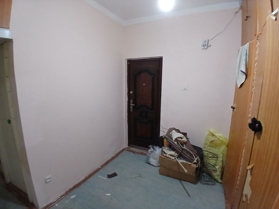 3 xonali 3 etaj. 6 mikrarayon