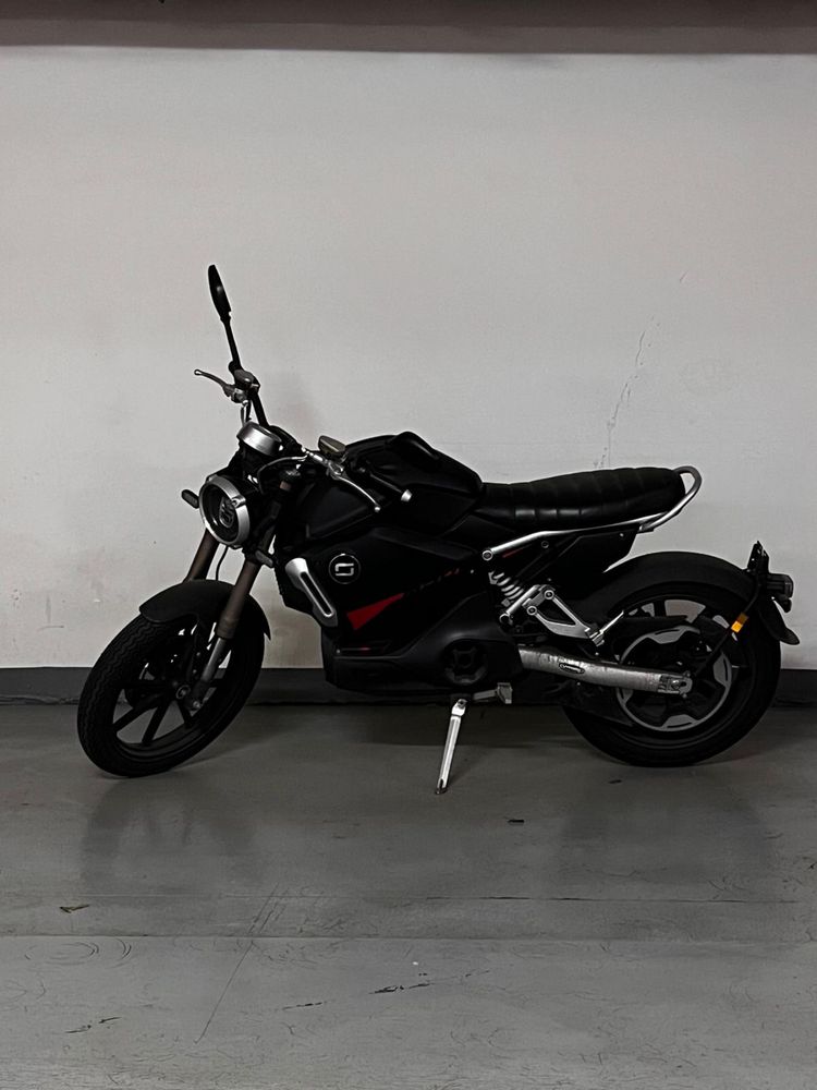 Электромотоцикл Super Soco TC MAX
