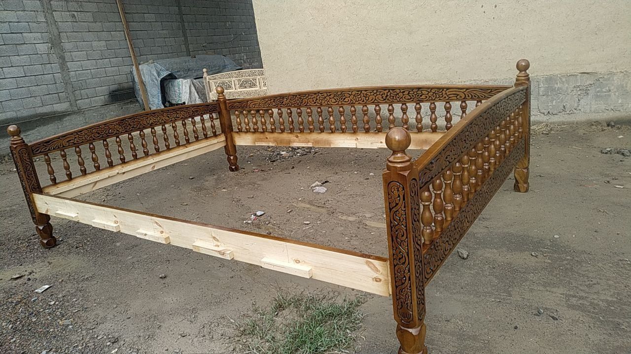 Сури карават тапчан ясаймиз