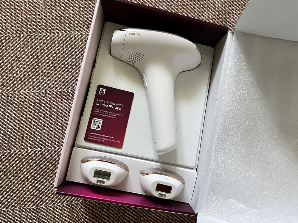 Фотоепилатор Philips Lumea SC 1998/00