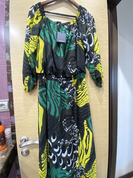 Одежда для девушек и женщин