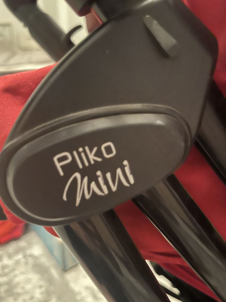 Peg Perego: Коляска трость PLIKO Mini GEO RED Красный