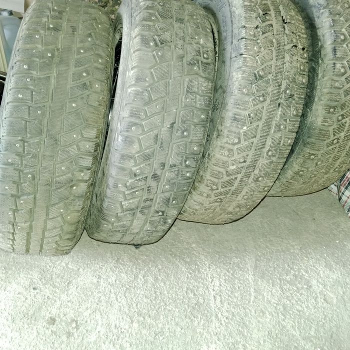 Диск с шинами отл.сост