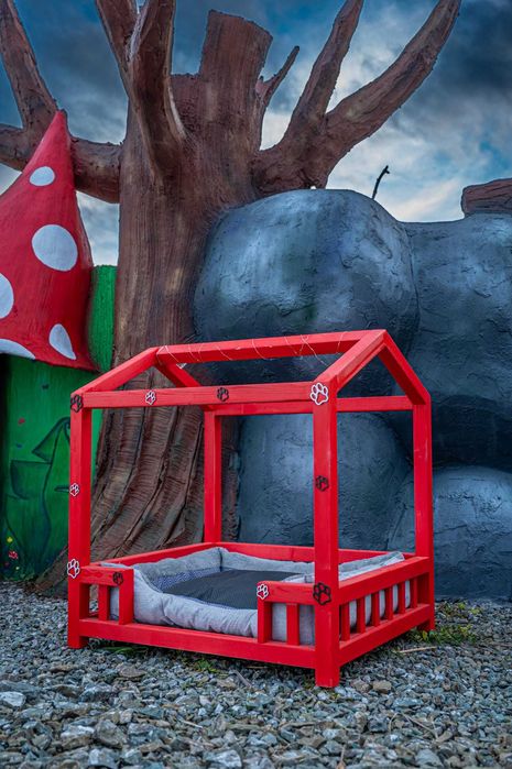 Cuști izolate,încălzite,complet personalizate pentru prietenul blanos