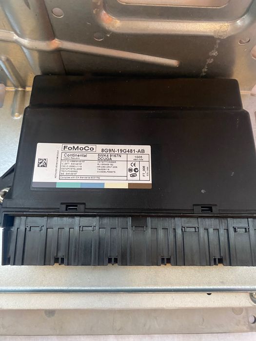 Модул за безключов достъп  Jahuar XF  2012 (Keyless Vehicle Module