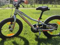 Детско колело Specialized 16"