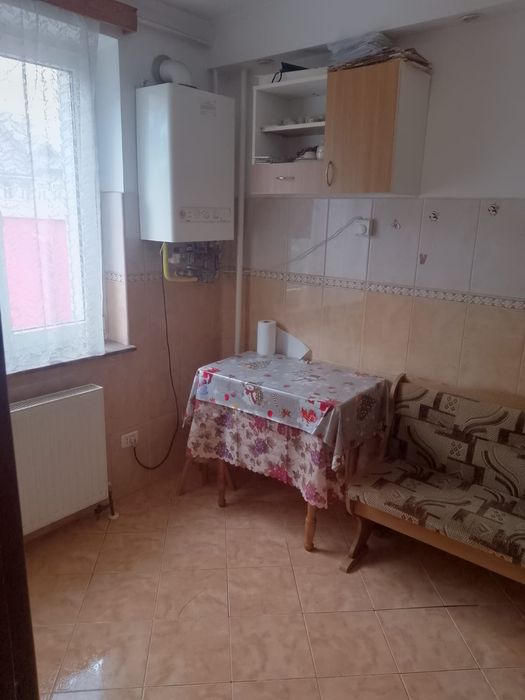 Vand apartament in Piatra Neamt, zona ITM-scoala 2, 3 camere