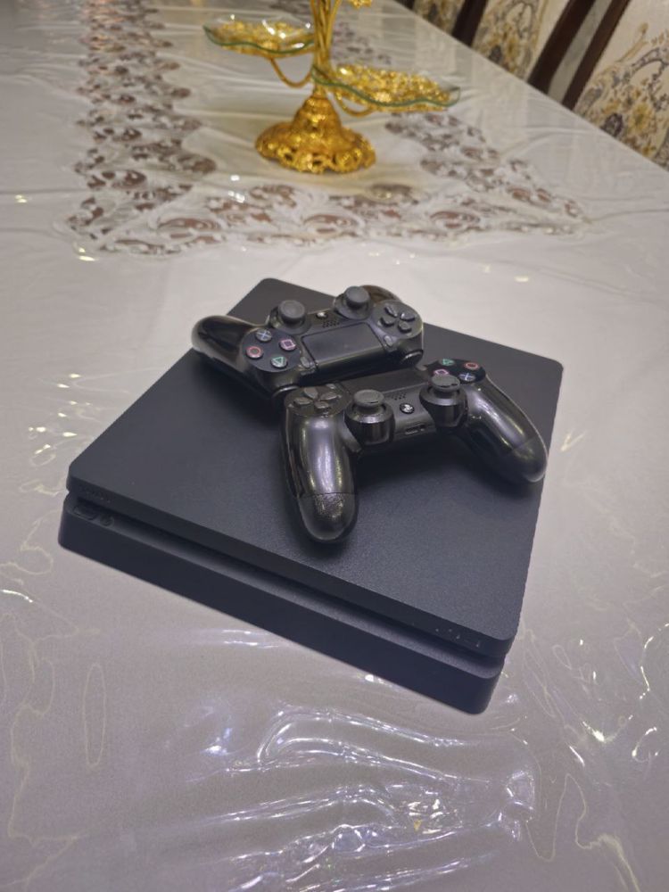 Playstation 4 slim 500gb