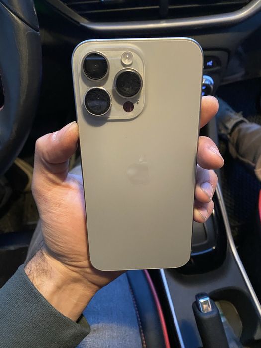 Iphone 15 pro max 256gb ideal