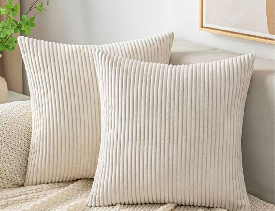 Vând fețe de pernă