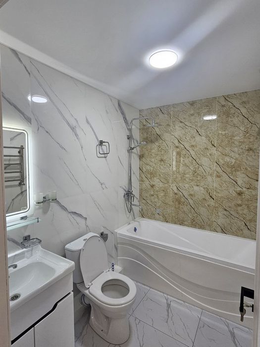 CHILONZOR 8 kvartalda navastroyka sotiladi 3/1/7