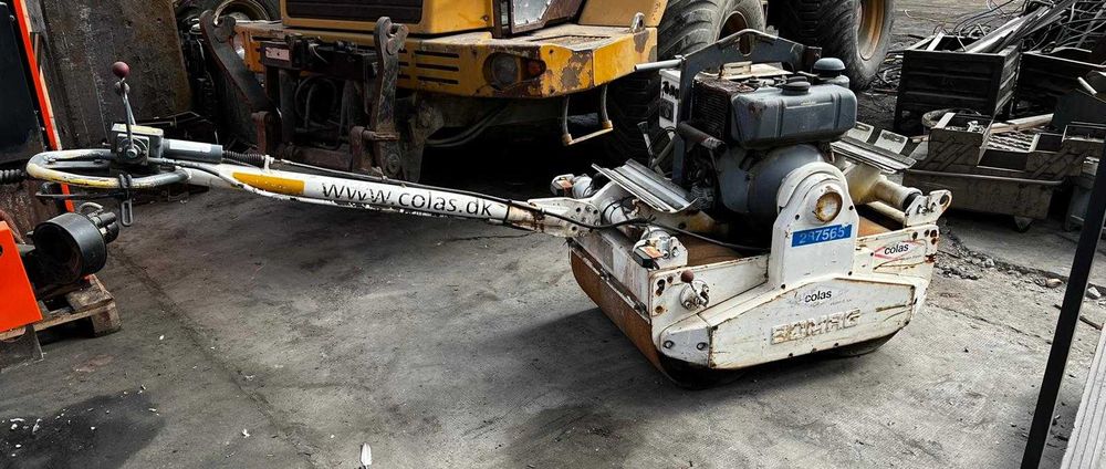 Bomag BW75-2 – Rulou compactor manual – Funcțional – 2,500 EUR net