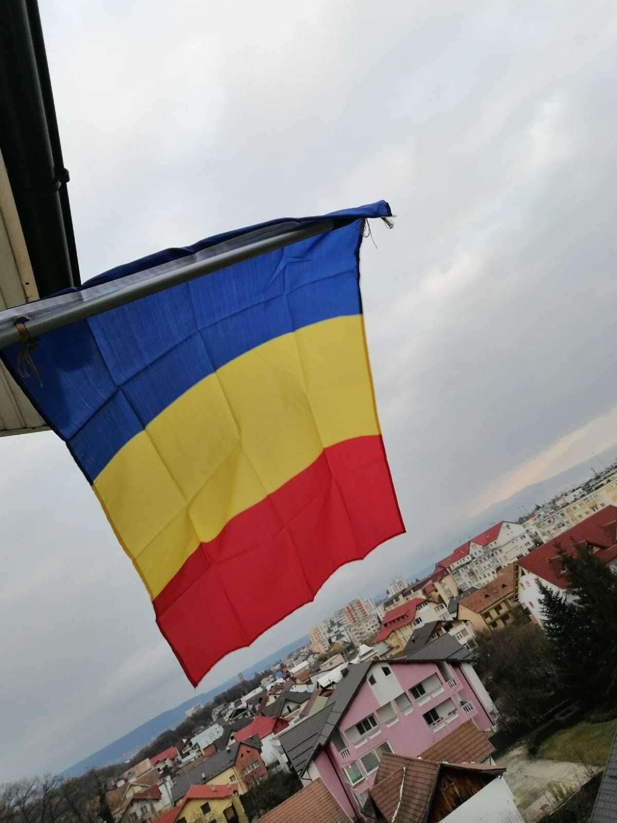 Set 10 steag/drapel/tricolor Romania dimensiunea 60x90