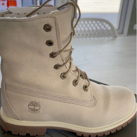 Ghete Timberland, 38-39