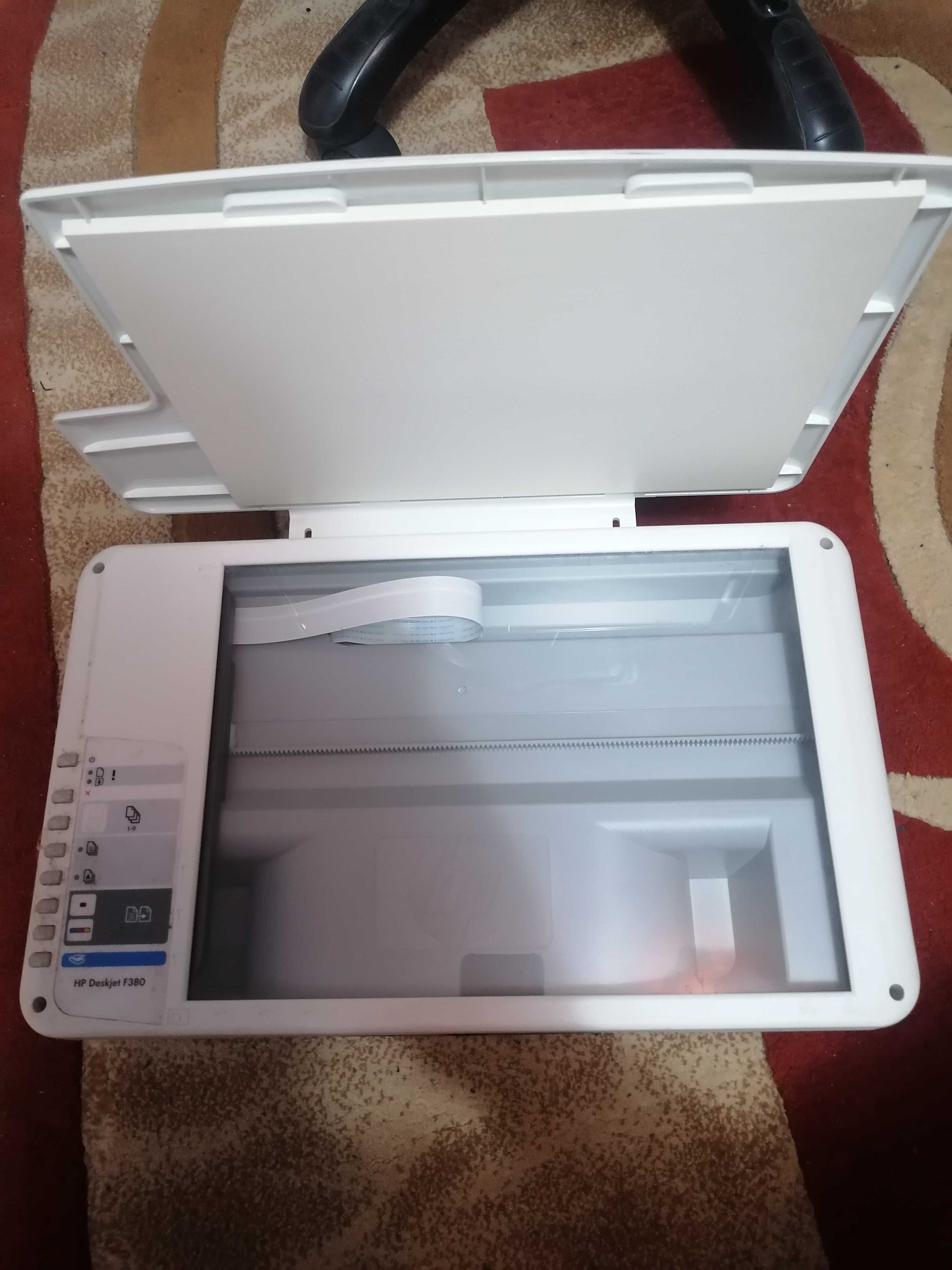 Imprimanta cu scanner Hp deskjet f380