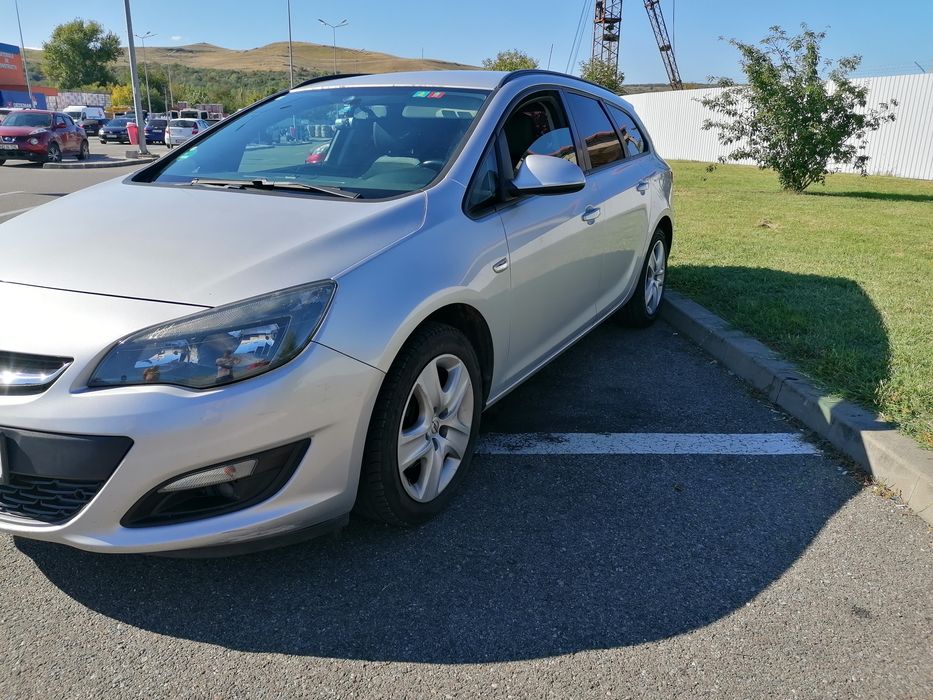 Opel astra J 1.6 2015