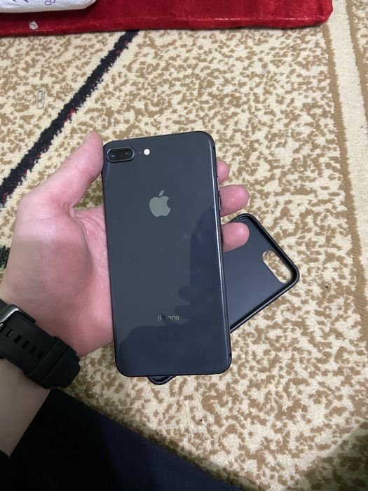 iPhone 8 plus айфон 8+