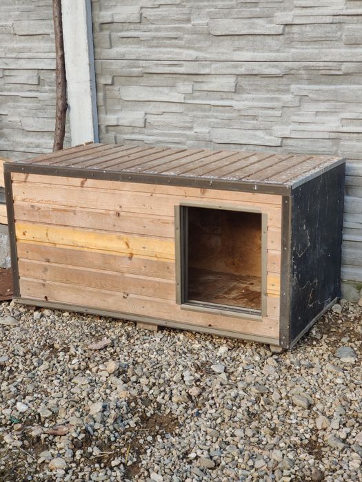 De vanzare cusca izolata termic