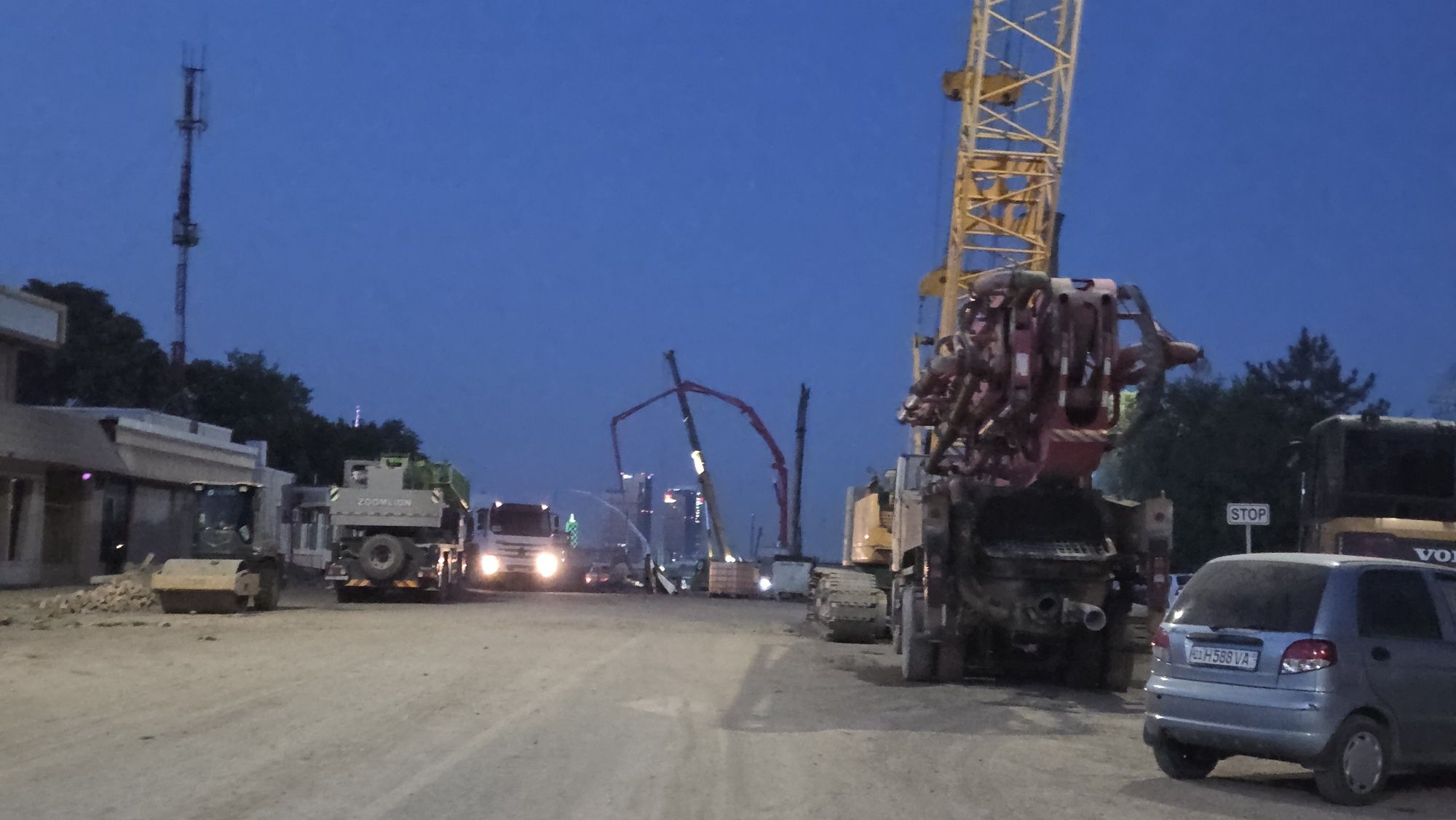 Suyuq beton toshkent shaxri bo'ylab